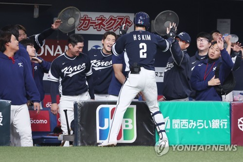 Ha-Seong Kim now a veteran presence for both Padres, Korea's World