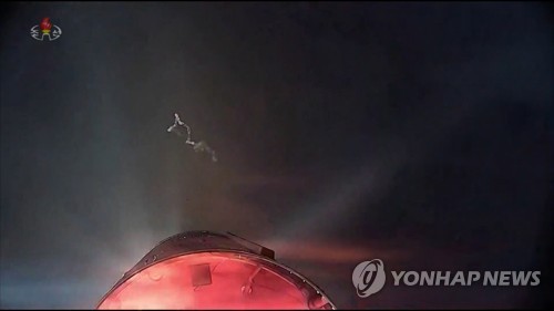 北朝鮮　「火星１７」の推進体分離を初公開＝技術力誇示か