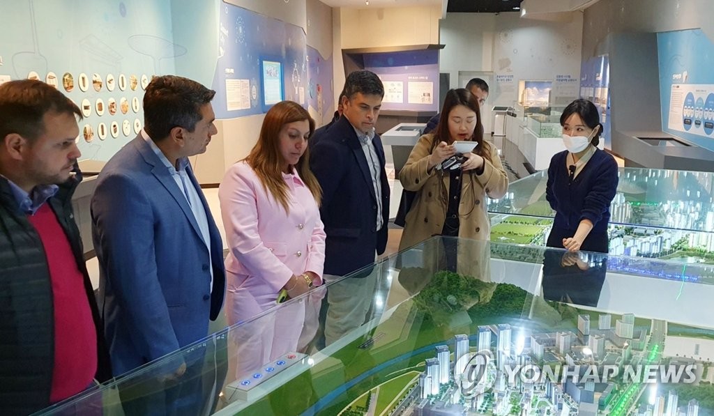 Una delegación de la provincia argentina de Catamarca visita Sejong