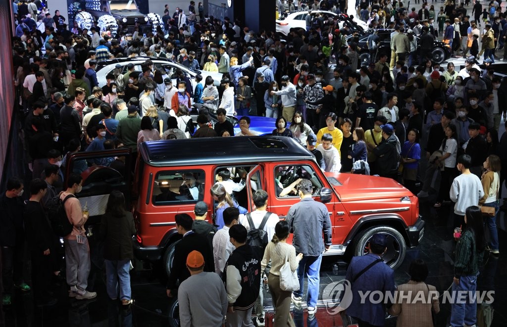 4월의 첫 주말, 관람객으로 붐비는 서울모빌리티쇼