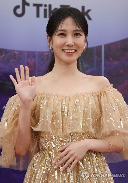 Actress Park Eun-bin poses for a photo on the red carpet of the 59th Baeksang Arts Awards ceremony in Incheon, 27 kilometers west of Seoul, on April 28, 2023. (Yonhap)