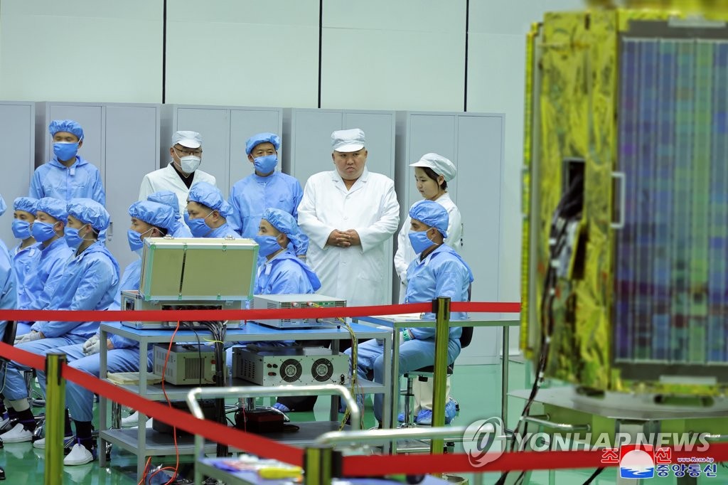 (جديد 2) كوريا الشمالية تقول إنها ستطلق أول قمر صناعي للاستطلاع العسكري في يونيو - 2