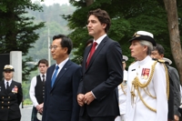 김동연, 트뤼도 캐나다 총리와 가평전투 참전 캐나다군 추모