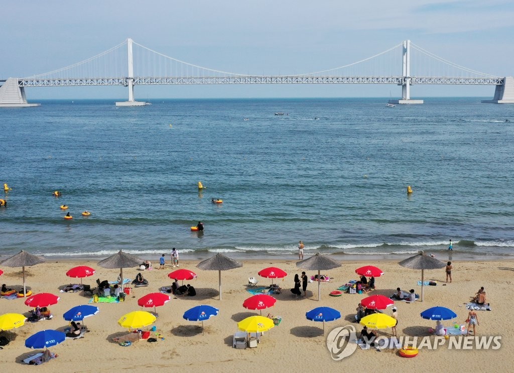 광안리의 여름 | 연합뉴스