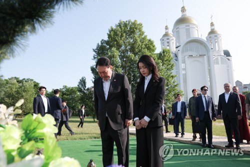 尹대통령 찾은 부차·이르핀은 러 만행 현장·우크라 저항 상징