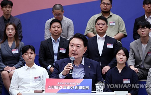 Yoon vows to support S. Korea's growth into global startup hub