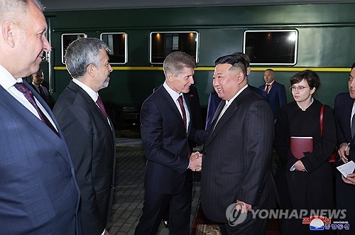 (4e LD) Sommet Kim-Poutine : Pyongyang soutient le «combat sacré» de Moscou contre l'Occident, déclare Kim