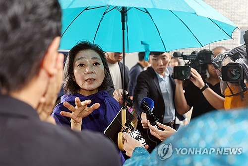 낙태 입장 논란에 김행 "'출산 결정시 생명존중' 취지"