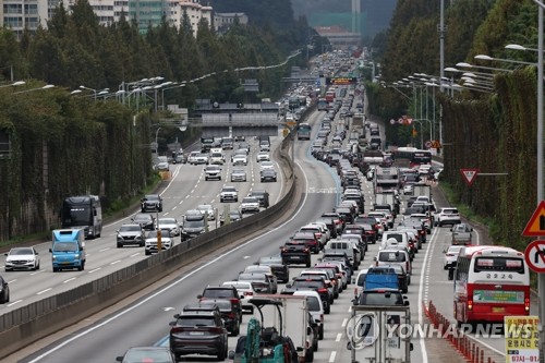 韓国で帰省ラッシュ始まる　２８日から中秋節連休