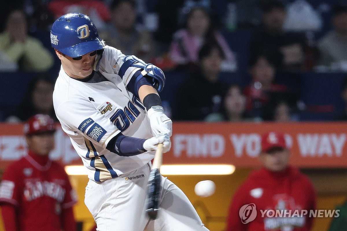 ★韓国の人気★【COVERNAT】★BASEBALL GRAPHIC LONG SLEEV.E★ 2nd LD) Dinos sweep Landers to move on in KBO postseason