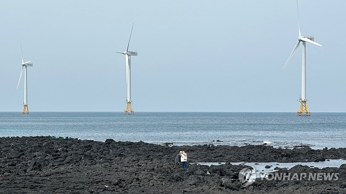 제주도 탐라해상풍력발전단지의 풍력 발전기