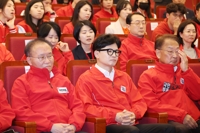 與 석패후보들, 패인 분석 제각각…"민생 더 챙겼어야"엔 공감