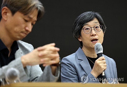 휴진 앞둔 서울대 교수들 "환자에 죄송…중증 진료 차질없게"