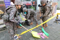 (AMPLIACIÓN) Corea del Norte envía unos 500 globos con basura hacia el Sur esta semana