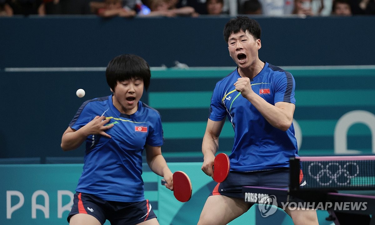 (Olympics) S. Korea cruises into quarters in ping pong mixed doubles; N