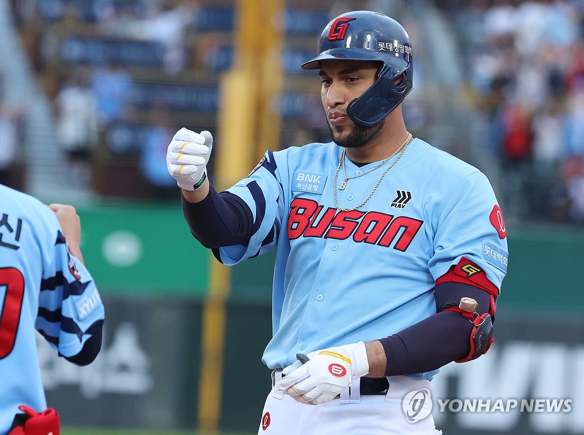 롯데 레이예스, 창원 최종전서 시즌 최다안타 신기록 도전