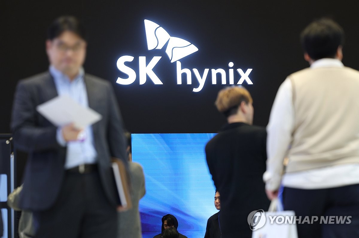 Стенд SK Hynix на SEDEX 2024