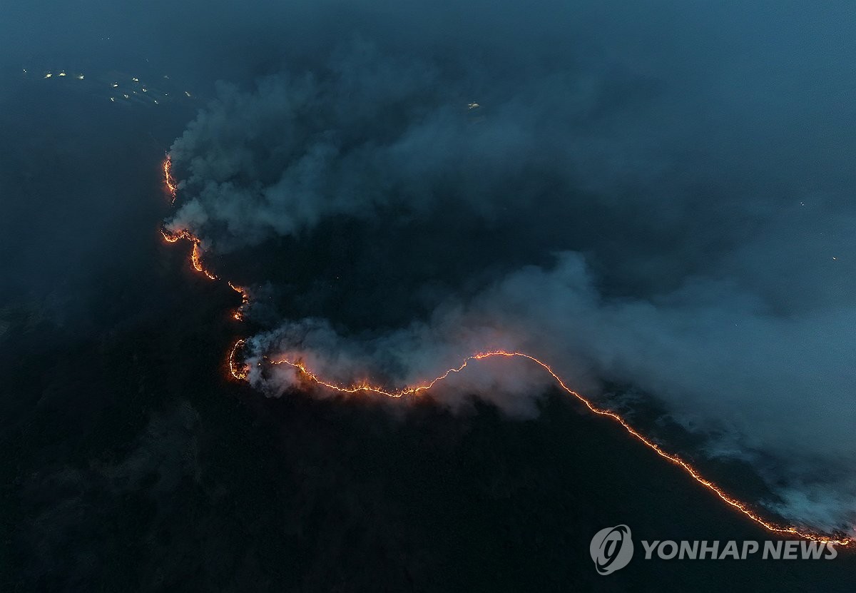 広がる山火事