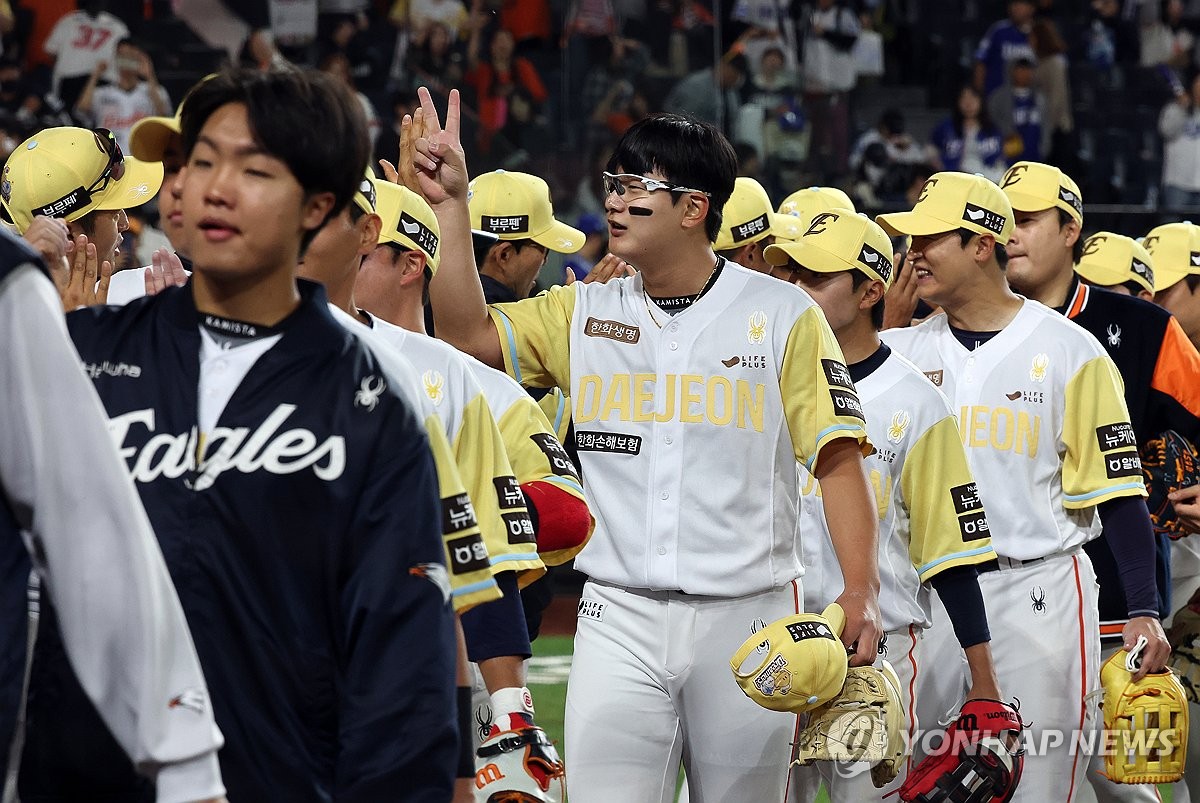 한화, 21세기 첫 10연승 도전…사령탑은 "연승 언급 자제 당부"