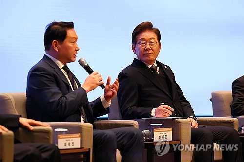  DP's Lee steps up push for pro-business, economic agenda as legal risks ease