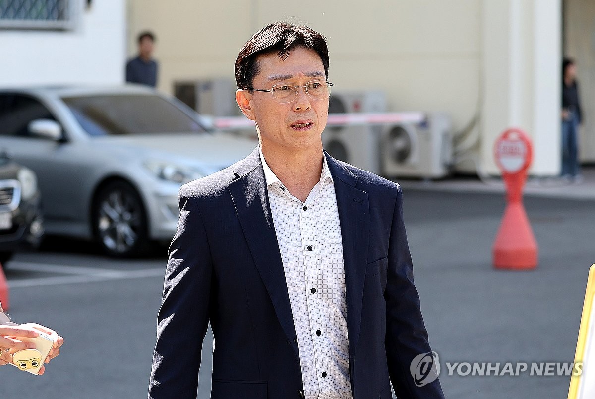 [속보] 임성근 전 사단장, 순직해병특검 소환조사 출석
