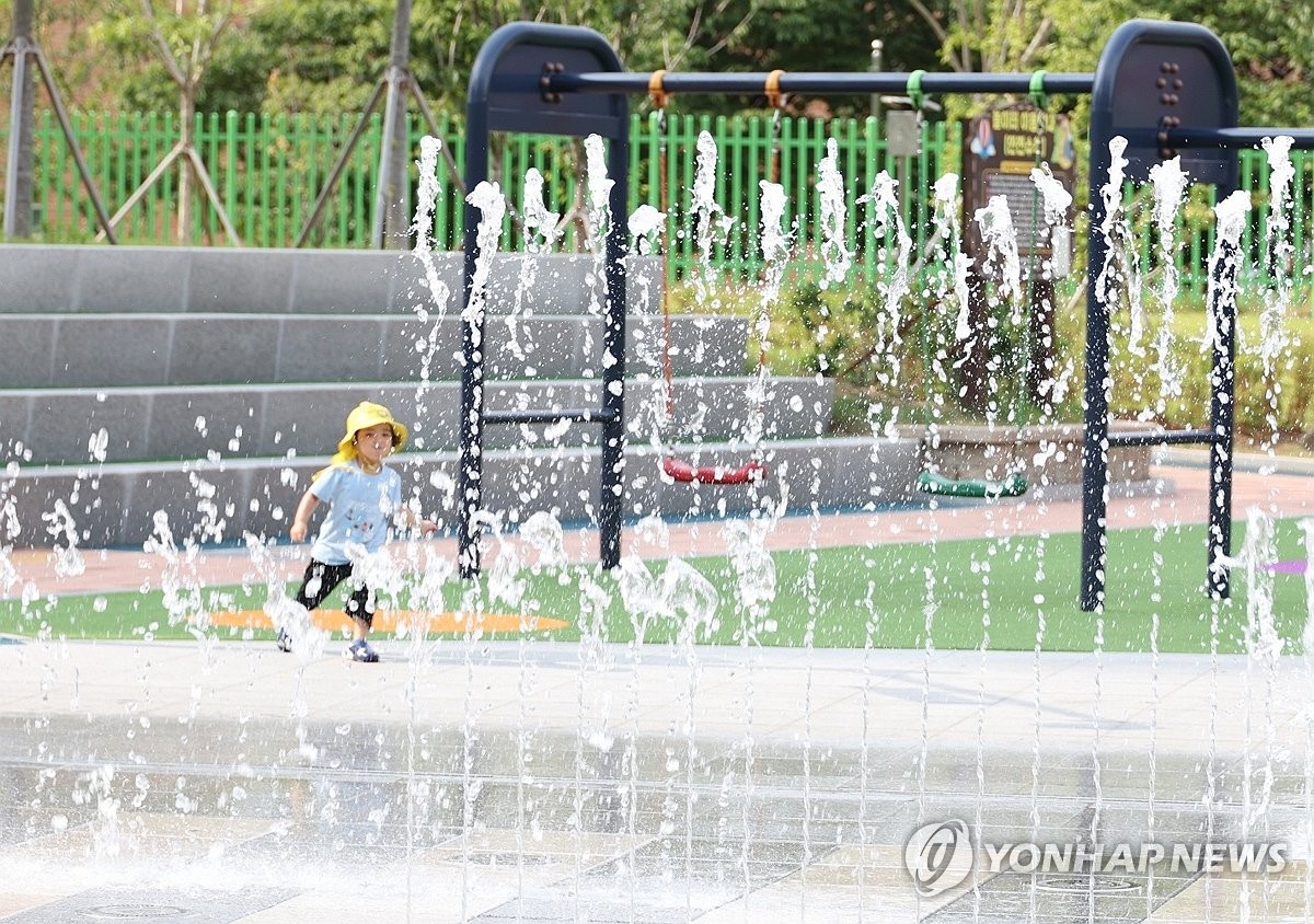 수요일도 맑고 더워…낮 최고 25∼31도