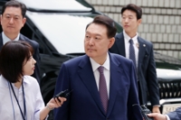  내란특검 "尹, 사실상 출석 거부…형소법상 절차 검토할 수밖에"