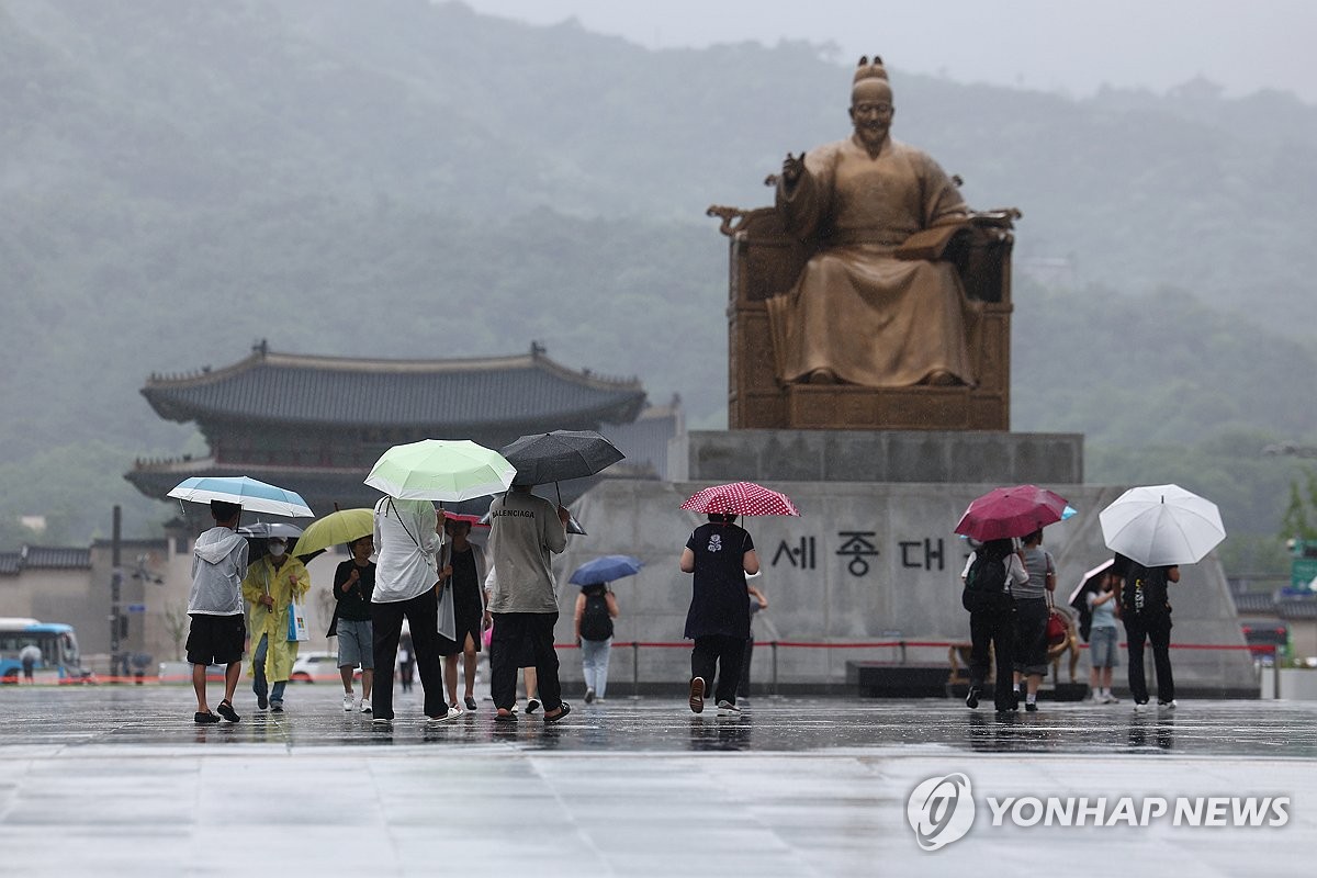 전국 흐리고 비…낮 최고 22∼31도