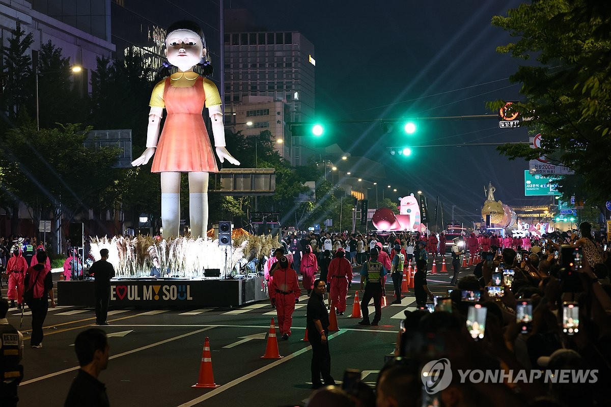 글로벌 문화 헤게모니에 도전장…투자 지형 바꾼 