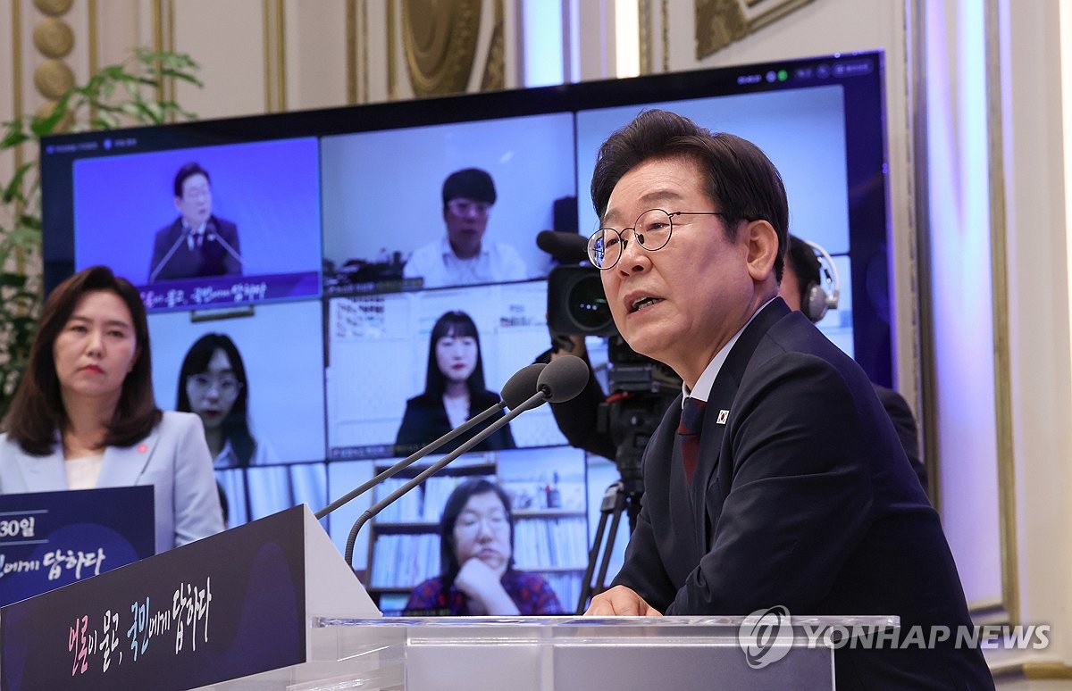 (LEAD) Lee vows to improve relations with N. Korea based on cooperation with U.S.