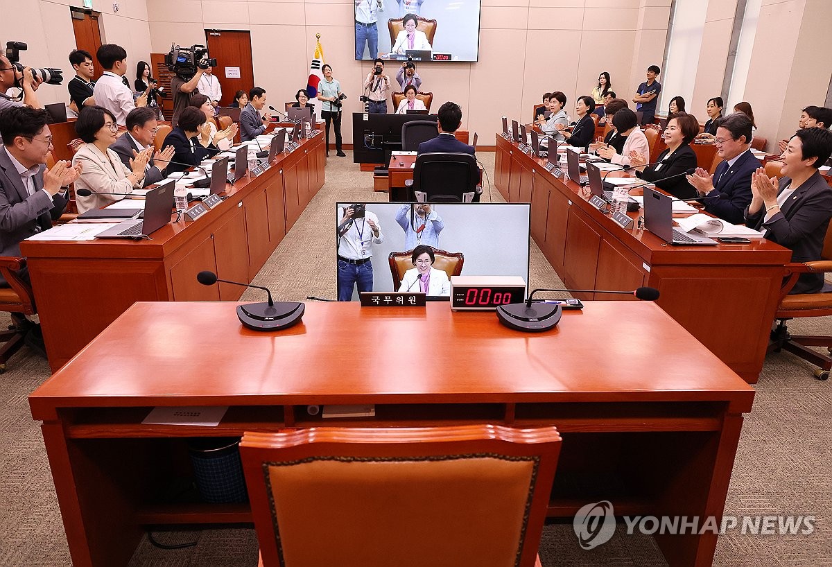 조은희 "강선우, 쌍방울 '쪼개기'후원금 2천만원 미반환 부적절" 관련 이미지2