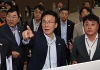 金총리 "의대생 복귀 '큰 일보전진'…국민 모두의 회복 되길"
