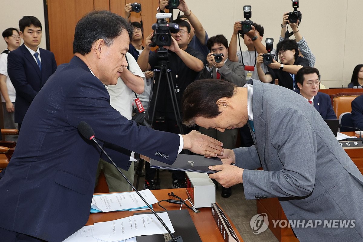 "묻지마 인신공격"·"낙마 불가피"…청문회 이틀째도 여…