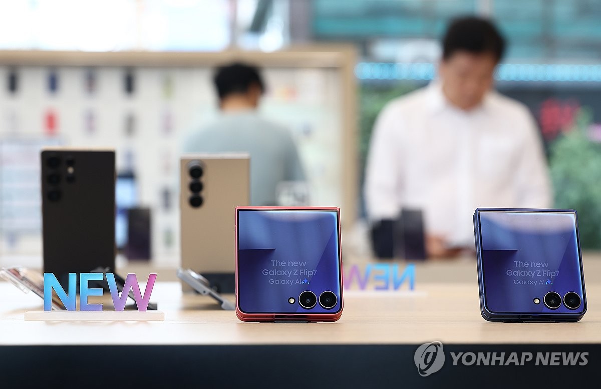 삼성, 중동 스마트폰 시장 점유율 1위…동남아선 3위
