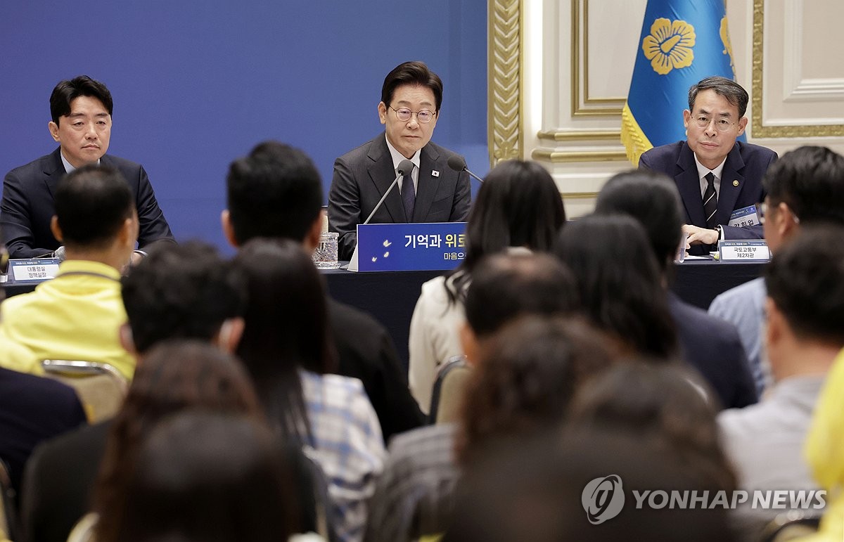 강훈식 "李대통령 '참사 사과'에 울컥…실천으로 응어리…