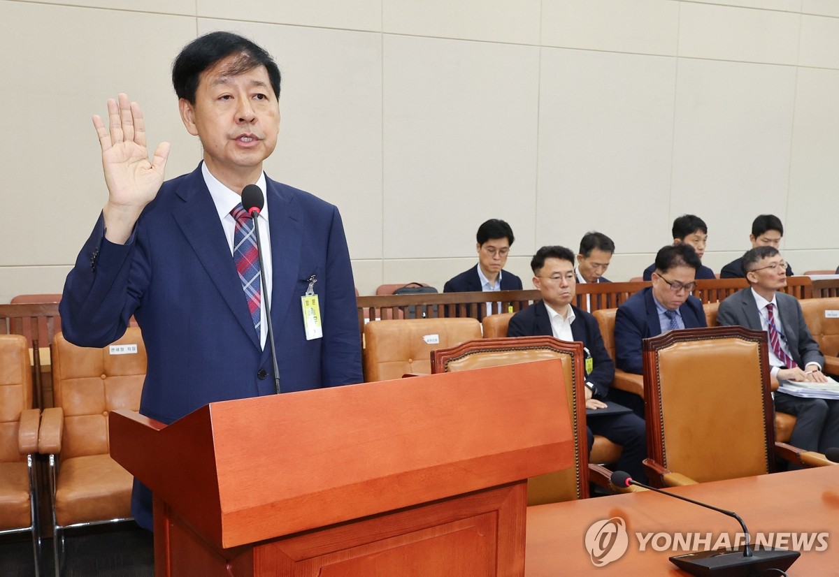구윤철 후보자 선서