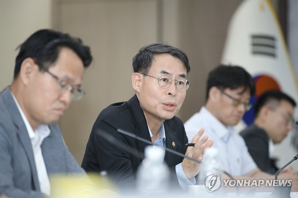국토차관, 공공 공사 안전강화 주문…"국민생명 문제 변명 되나"
