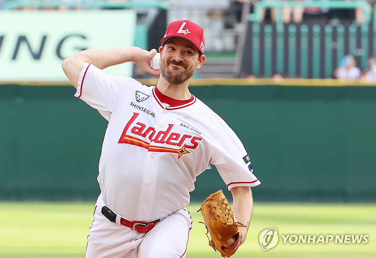 역투하는 앤더슨