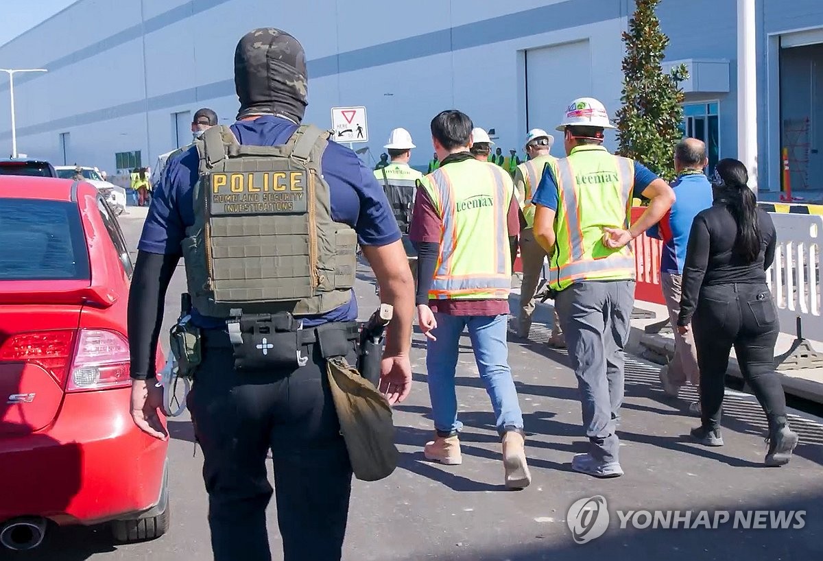 美, 韓현장 이민단속 사진 공개
