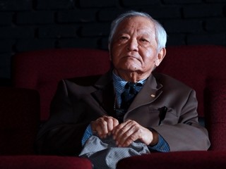 "산울림 50주년은 아내 덕분··· 지금도 '고도'를 기다린다"