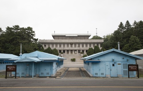 정부, 20대 北주민 2명 첫추방…"16명 해상살인사건 연루"