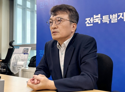 법원 "김의겸 등 '청담동 술자리 의혹' 허위…한동훈에 배상"